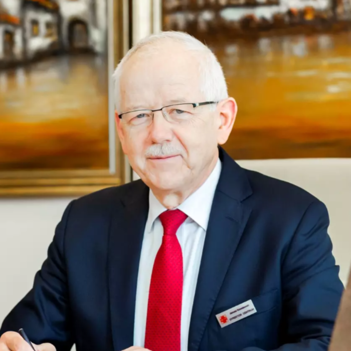 Prof. dr hab. n. med. Janusz Kowalewski